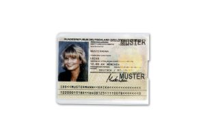RHEITA Ausweishülle für Personalausweis, transparent,  89 x 117 mm, 180µ